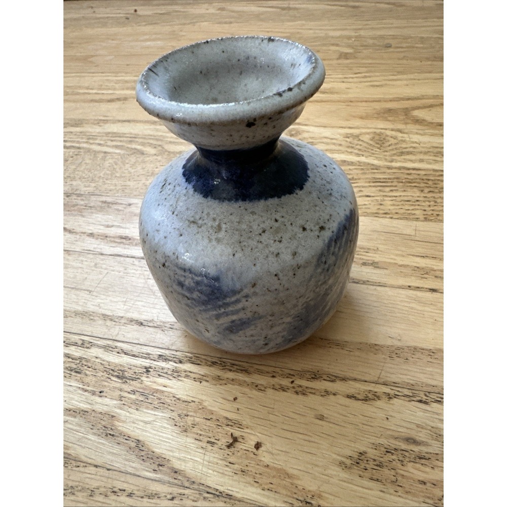 Art Gallery Pottery‎ Bud Vase Speckled Blue Brown Tan Semi Gloss Finish Abstract